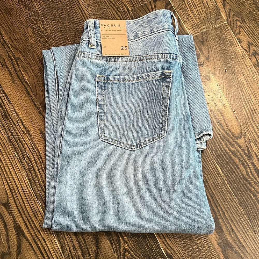 NWT! Pacsun Women’s Low Rise CASEY Baggy Wide Leg Jeans Size 25! - Picture 4 of 9